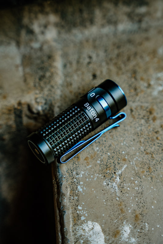 OLIGHT Baton4