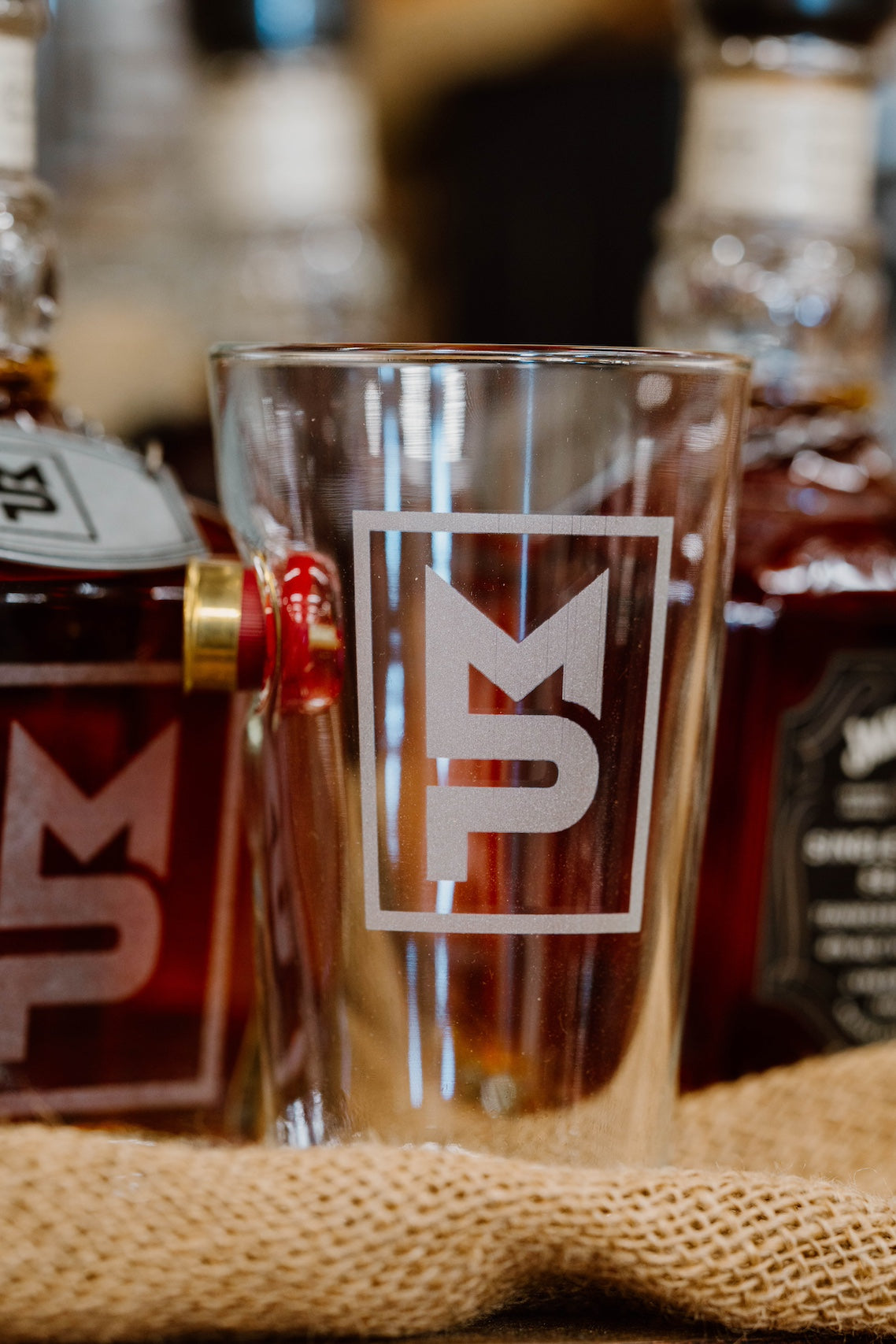 Shotshell Glassware: Pint Glass