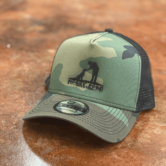 Camo trucker hat New Era