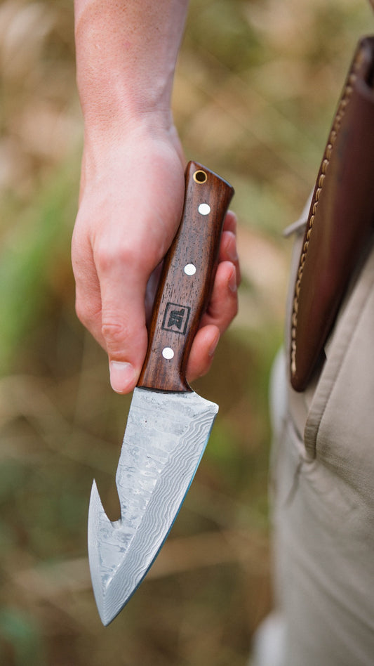 Gut Hook Knife